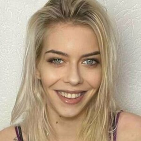 Profile photo of Badbbyskyfree