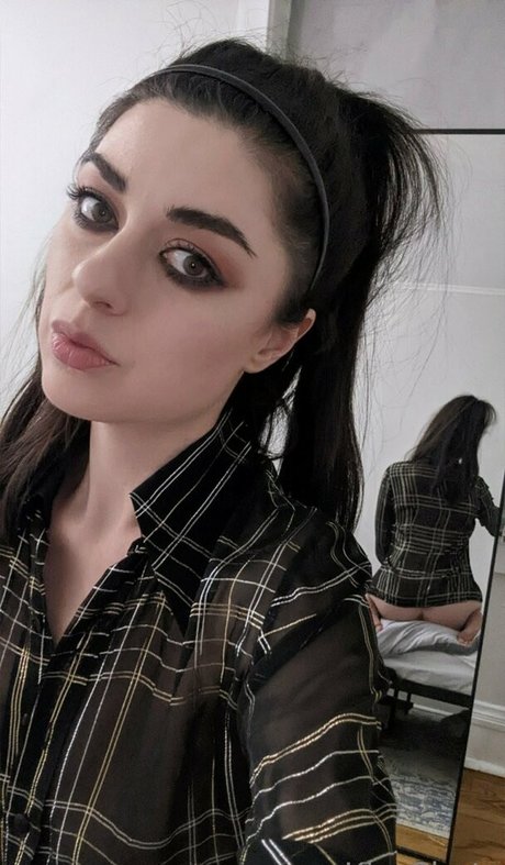 Badbunny photo 27