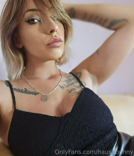 Badbunnybabee photo 42