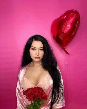 Baddie Madi photo 47