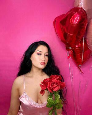 Baddie Madi photo 49