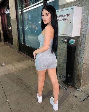 Baddie Madi photo 69