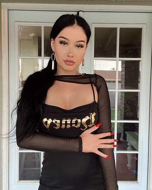 Baddie Madi photo 87
