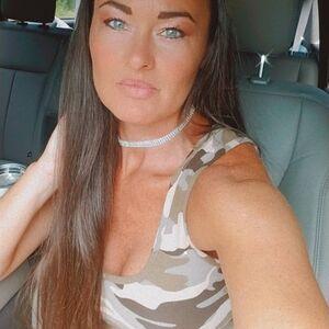 Baddie2thebone photo 39