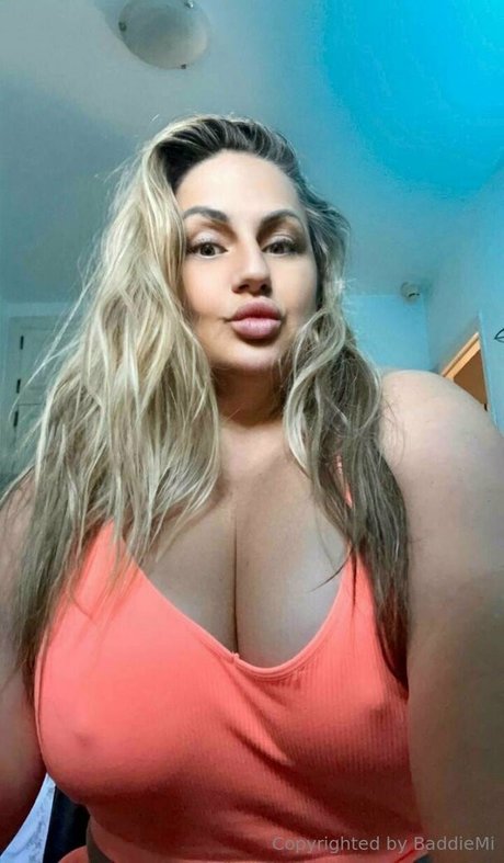 Baddiemi photo 93