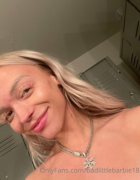 Badlittlebarbie18 photo 86