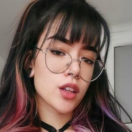 Badlovelyxx photo 19