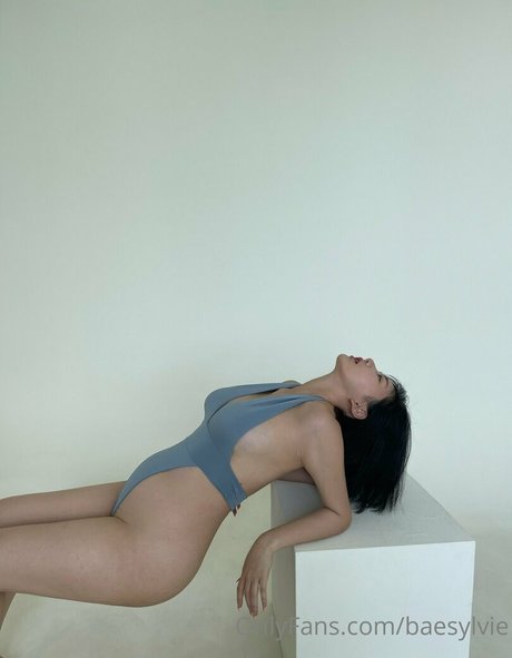 Baesylvie photo 113