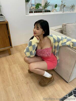 Baesylvie photo 93