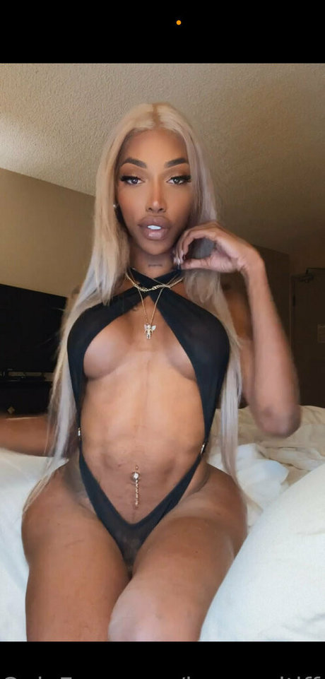 Baggyaltiffxxx photo 40
