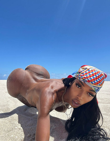Baggyaltiffxxx photo 52
