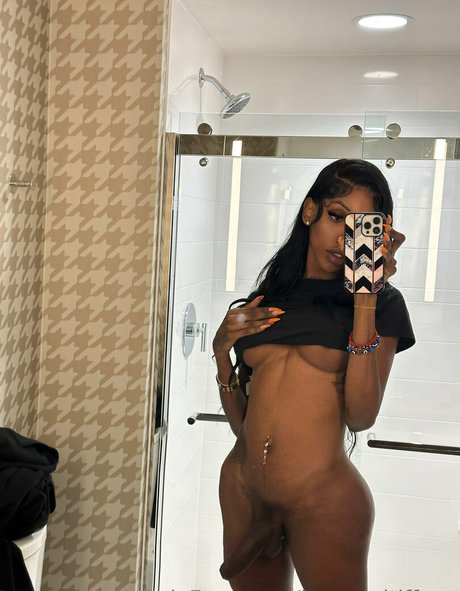 Baggyaltiffxxx photo 65