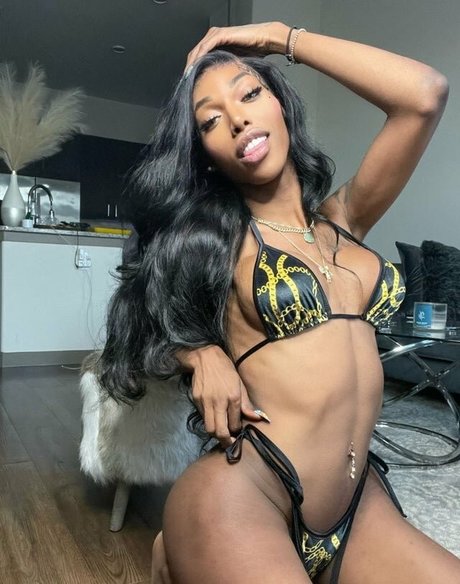 Baggyaltiffxxx photo 68