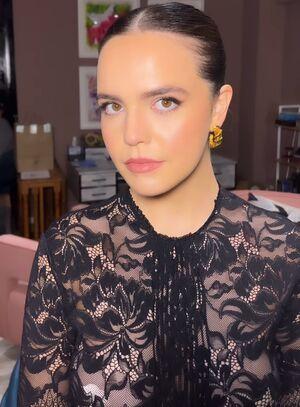 Bailee Madison photo 102