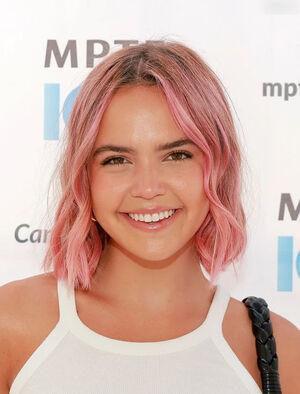 Bailee Madison photo 161