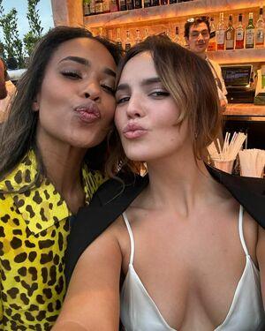 Bailee Madison photo 205