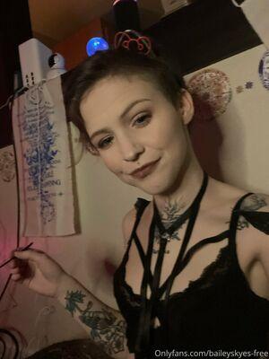 baileyskyes-free photo 16