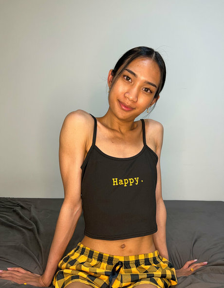 Bankfemboy photo 11