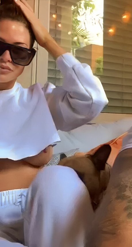 Barbie Blank photo 6