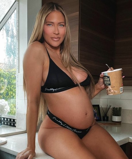 Barbie Blank photo 82