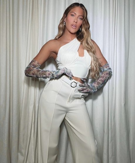 Barbie Blank photo 293