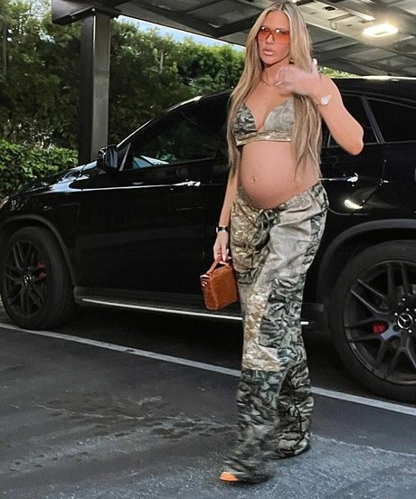 Barbie Blank photo 424