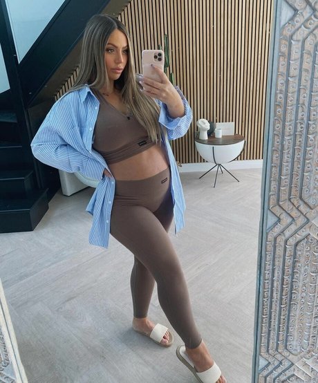 Barbie Blank photo 482