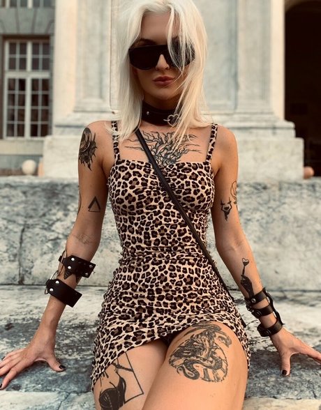 Barbieghoulx photo 42