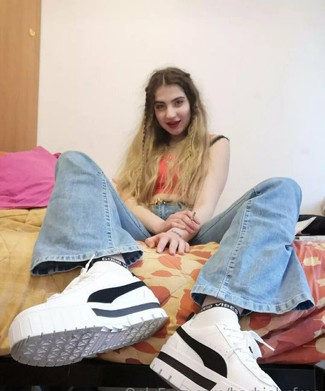 Barbiehcfree photo 10