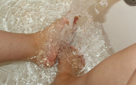Barefoot_babe02 photo 26