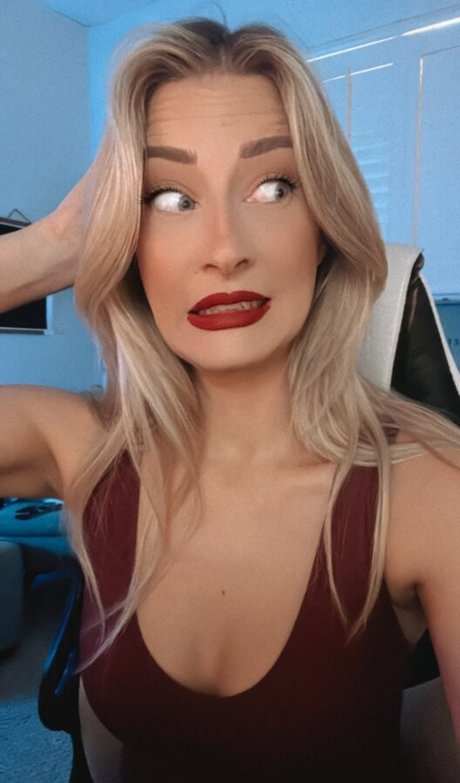 BasicWitGirl photo 66