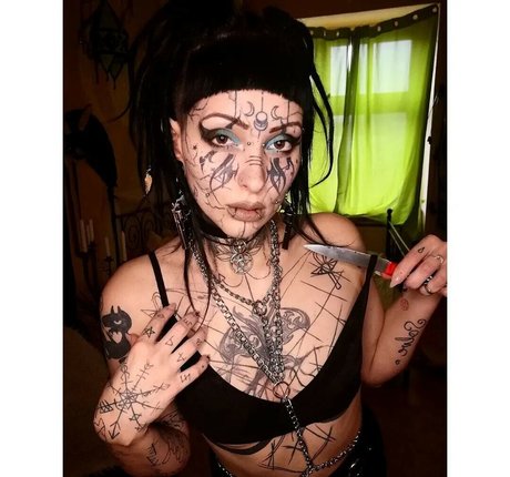 Bastet_Beast photo 15