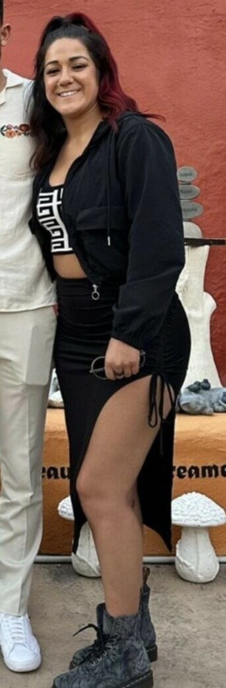 Bayley photo 20