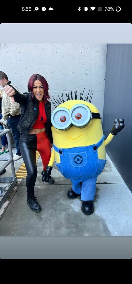 Bayley photo 90