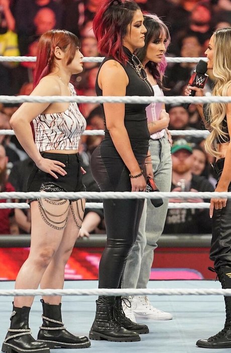 Bayley photo 115