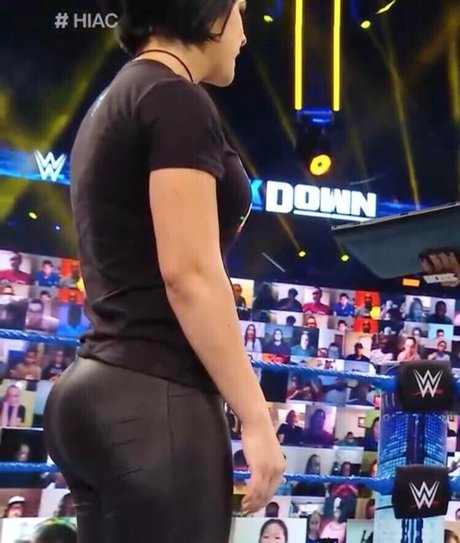 Bayley photo 142