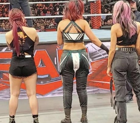 Bayley photo 148