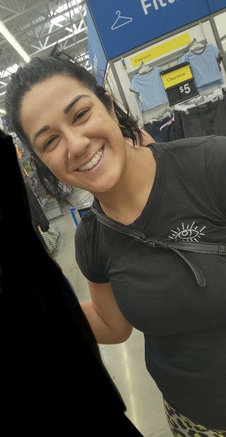 Bayley photo 168
