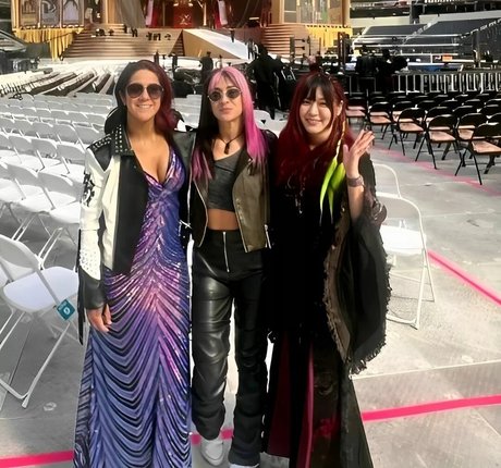 Bayley photo 173