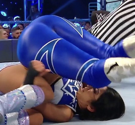 Bayley photo 206
