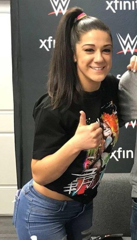Bayley photo 212