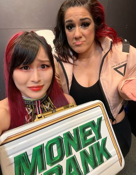 Bayley photo 222