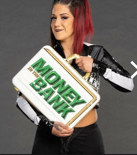 Bayley photo 248