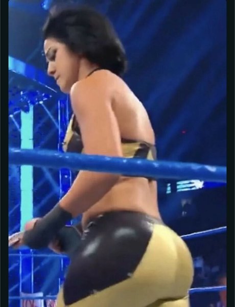 Bayley photo 252