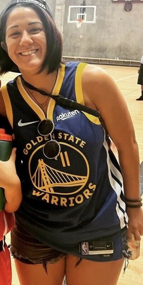 Bayley photo 267