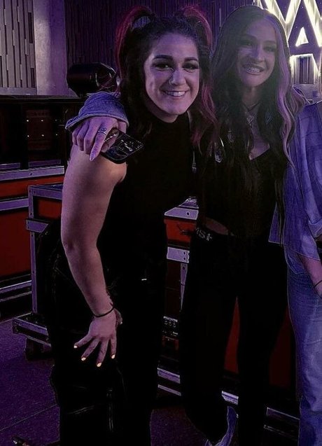 Bayley photo 270