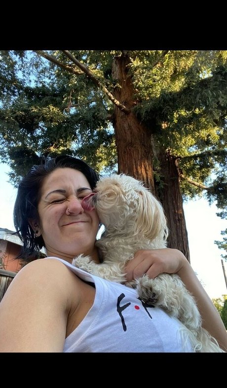 Bayley photo 307