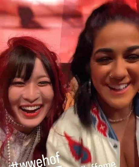 Bayley photo 324
