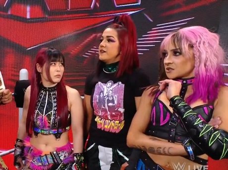 Bayley photo 371