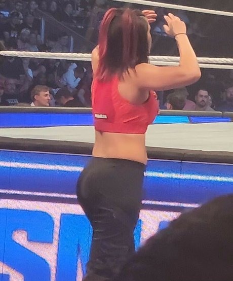 Bayley photo 417